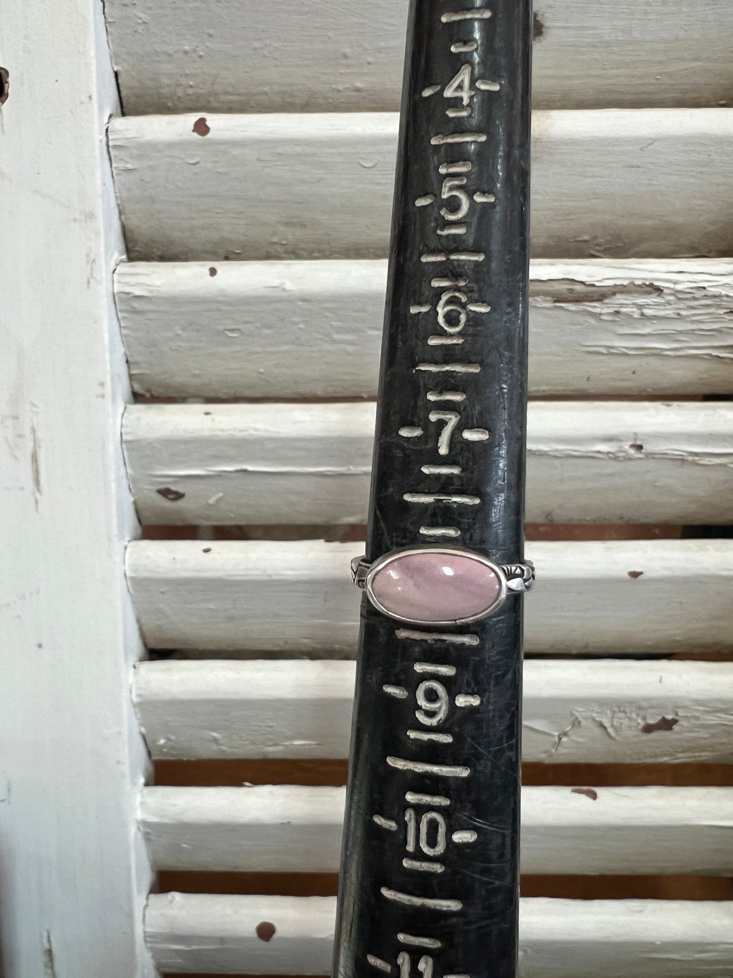 Pinky-Purple Stamped Ring ( 8.1/4 )
