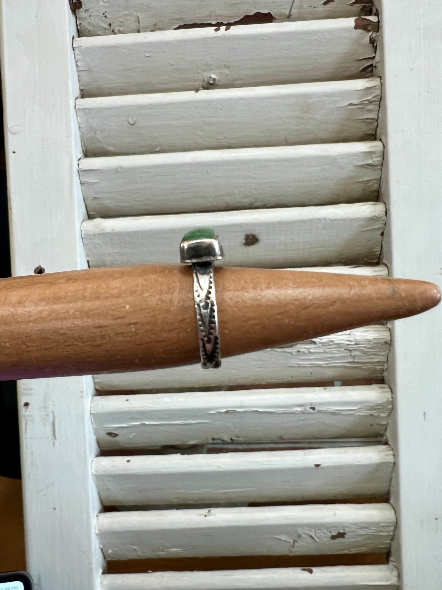 Rectangle Green Stamped Ring (6.5)