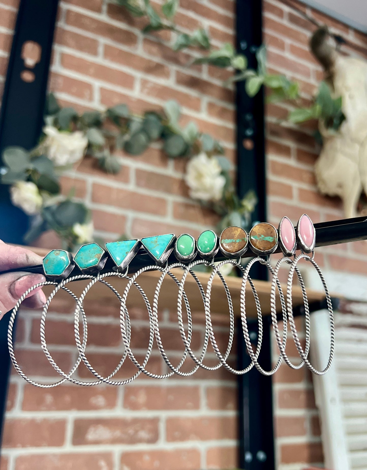 Honeycomb Swing Hoop Studs