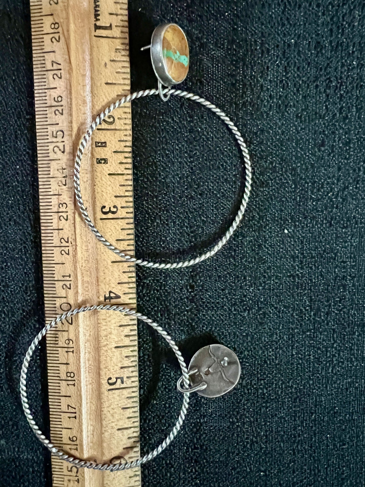 Ribbon Oval Swing Hoop Studs