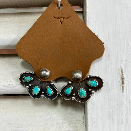 3 Petal Ear Jacket