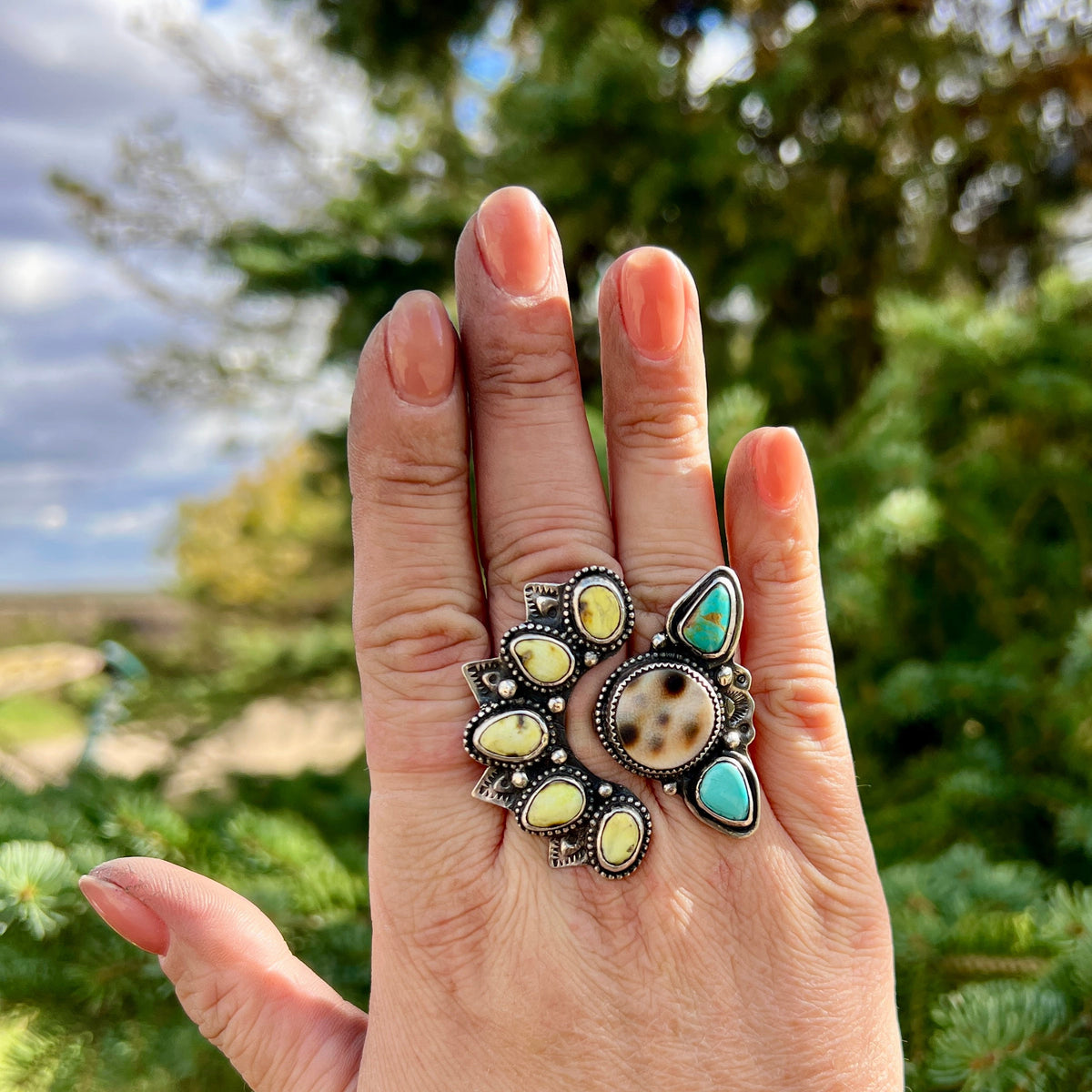 Wild Bloom | Adjustable Size 7–8
