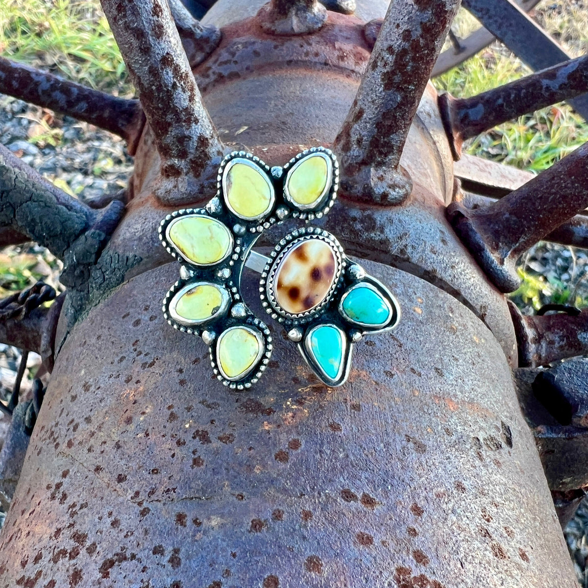 Prairie Bloom | Adjustable Size 6–7