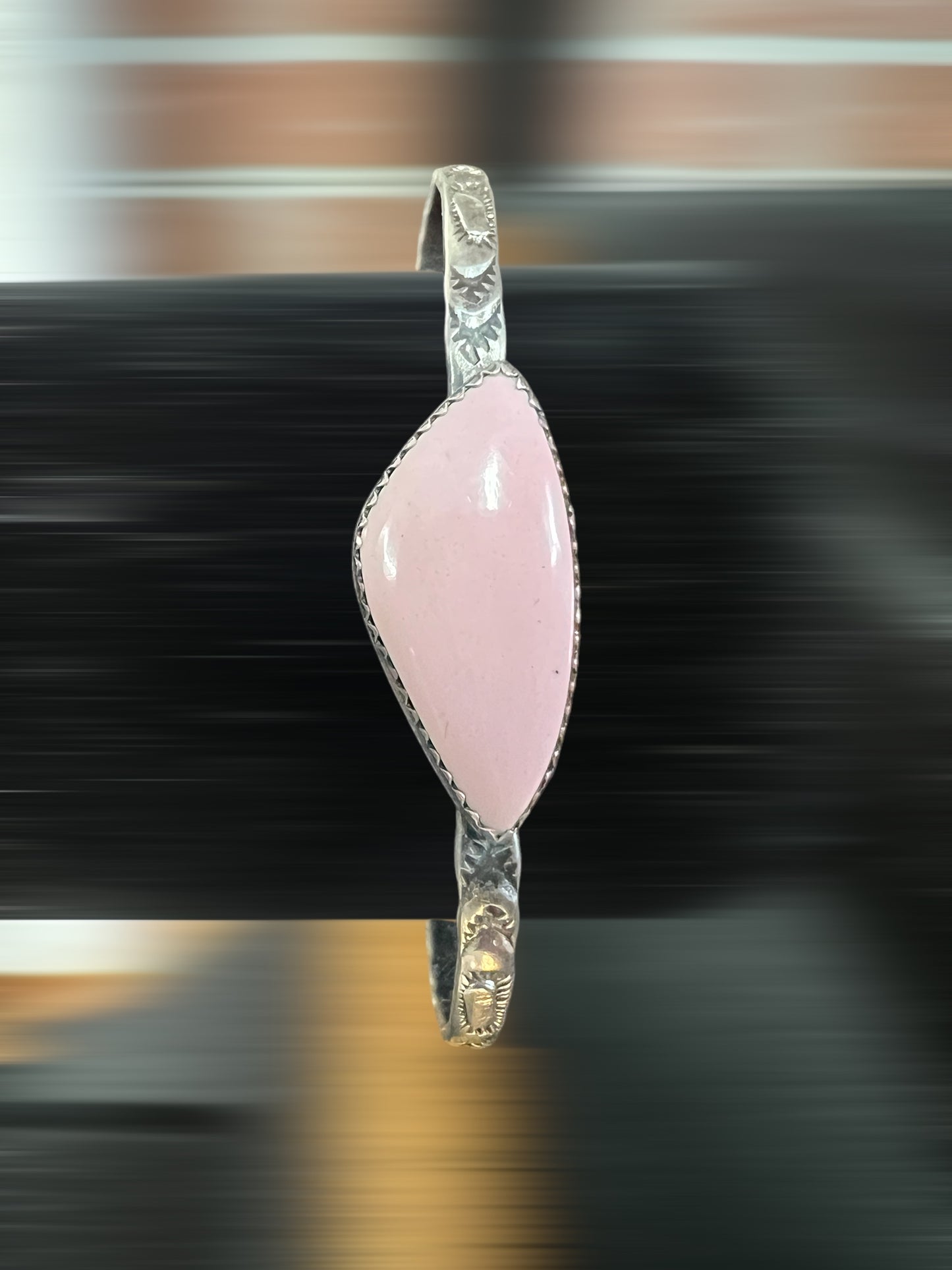Queen Conch Shell Cuff